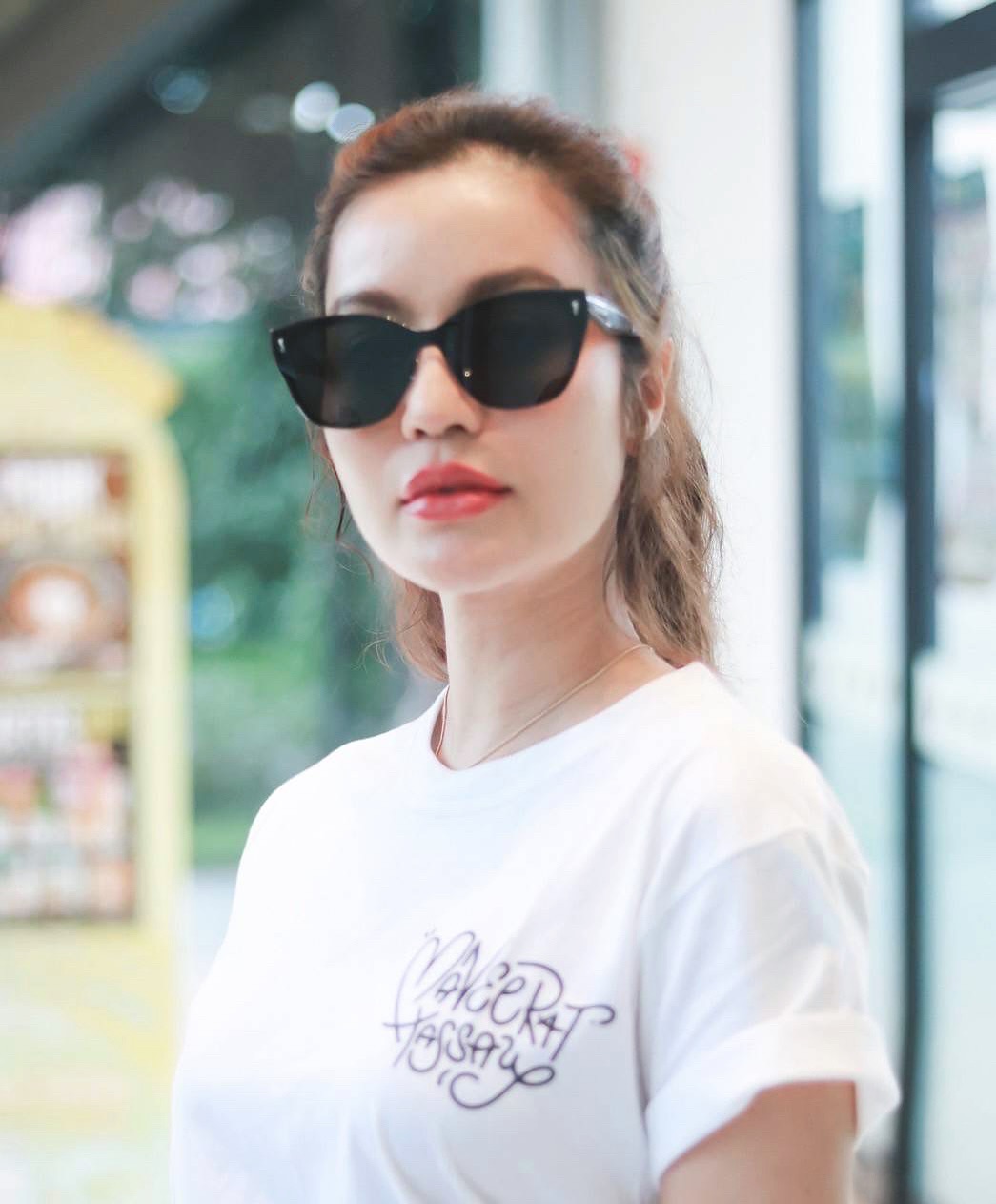 เอ๋ - มณีรัตน์ คำอ้วน