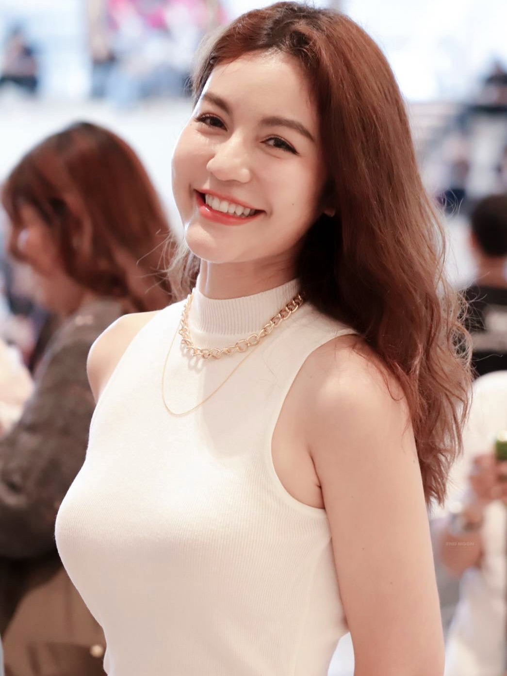 เอ๋ - มณีรัตน์ คำอ้วน