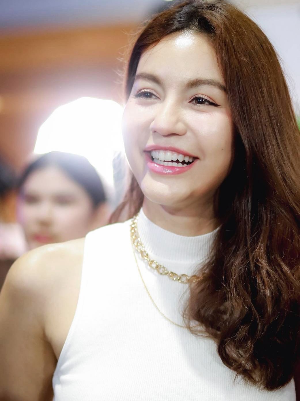 เอ๋ - มณีรัตน์ คำอ้วน