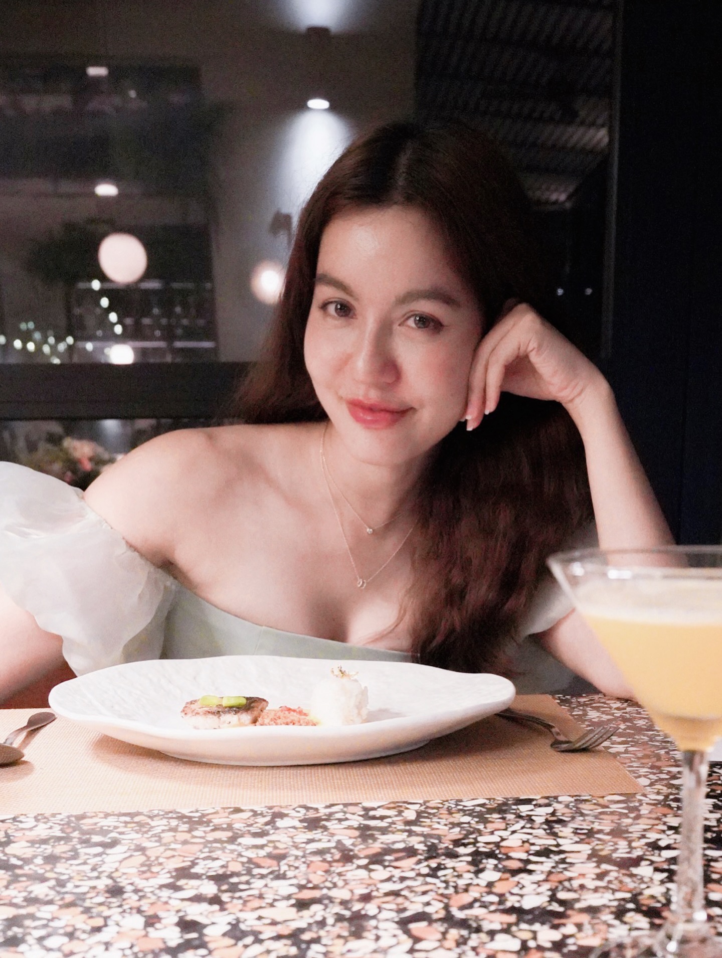 เอ๋ - มณีรัตน์ คำอ้วน