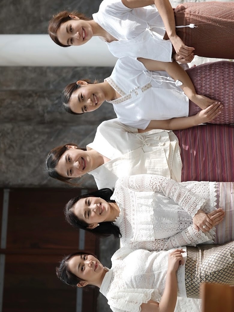 เอ๋ - มณีรัตน์ คำอ้วน