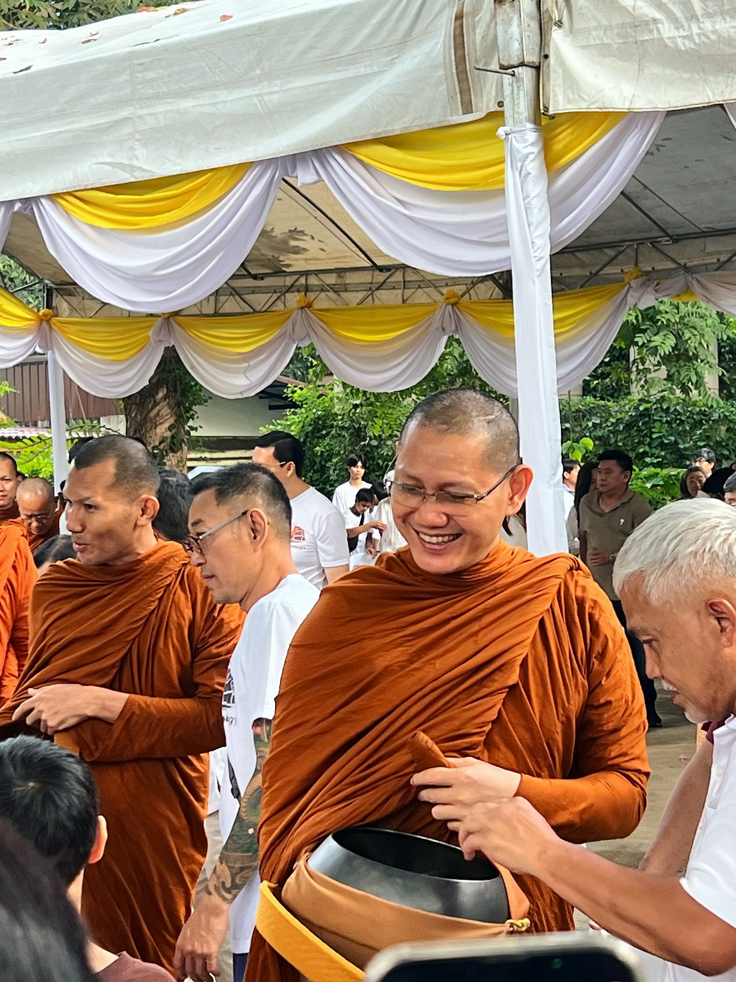 เอ๋ - มณีรัตน์ คำอ้วน