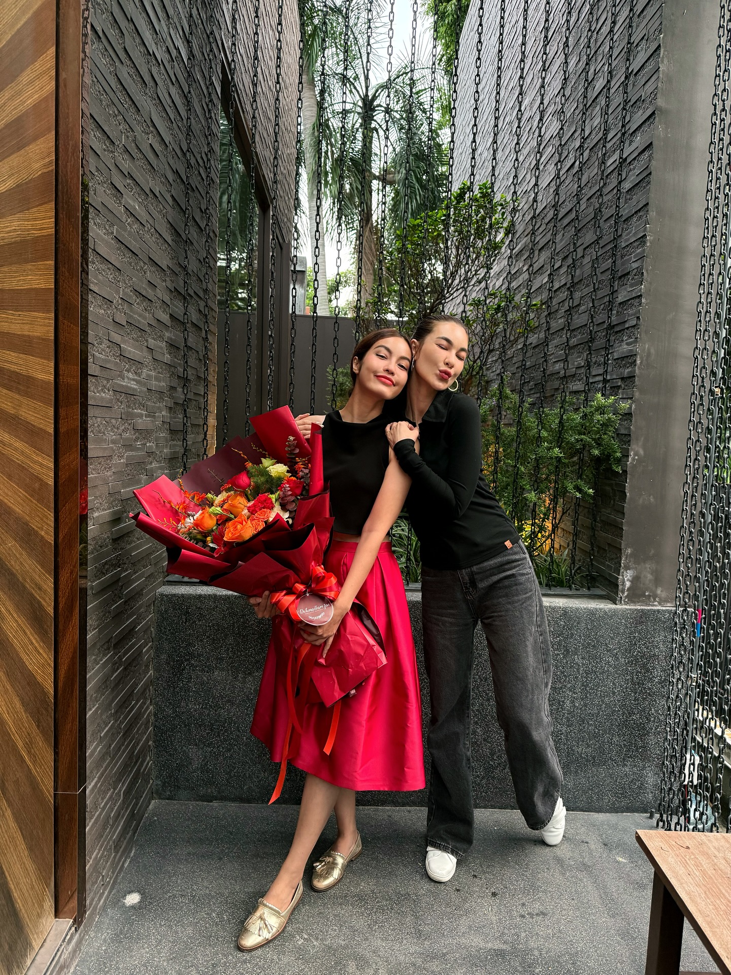 เอ๋ - มณีรัตน์ คำอ้วน