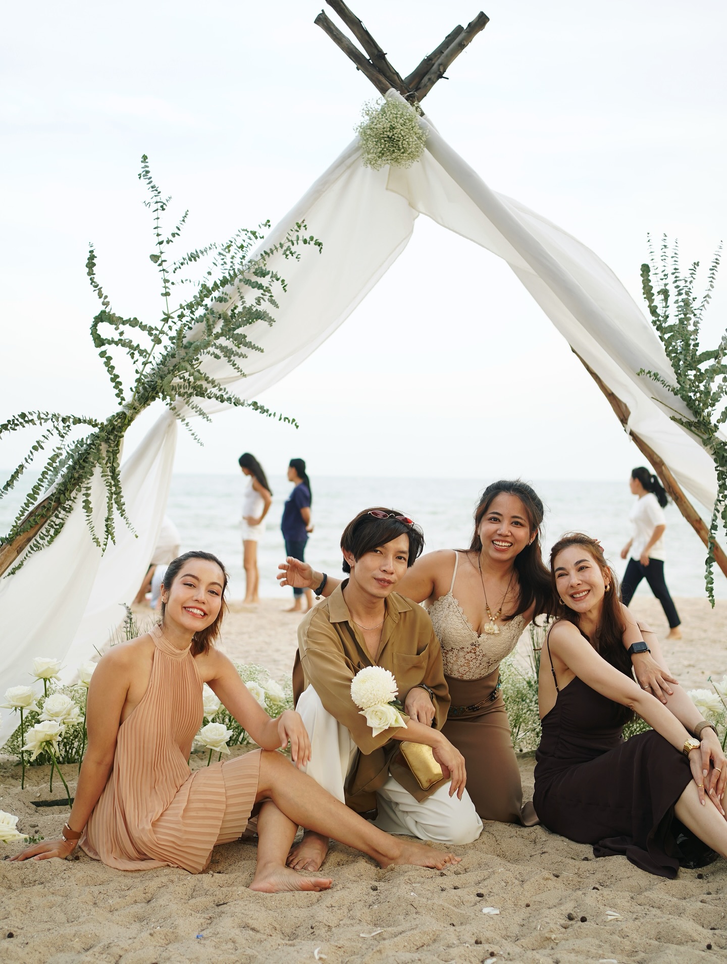 เอ๋ - มณีรัตน์ คำอ้วน