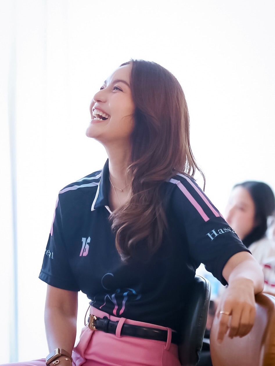 เอ๋ - มณีรัตน์ คำอ้วน