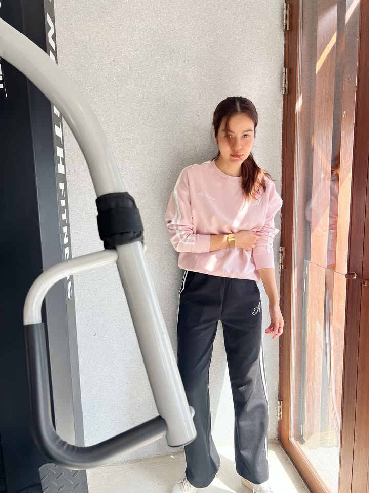 เอ๋ - มณีรัตน์ คำอ้วน