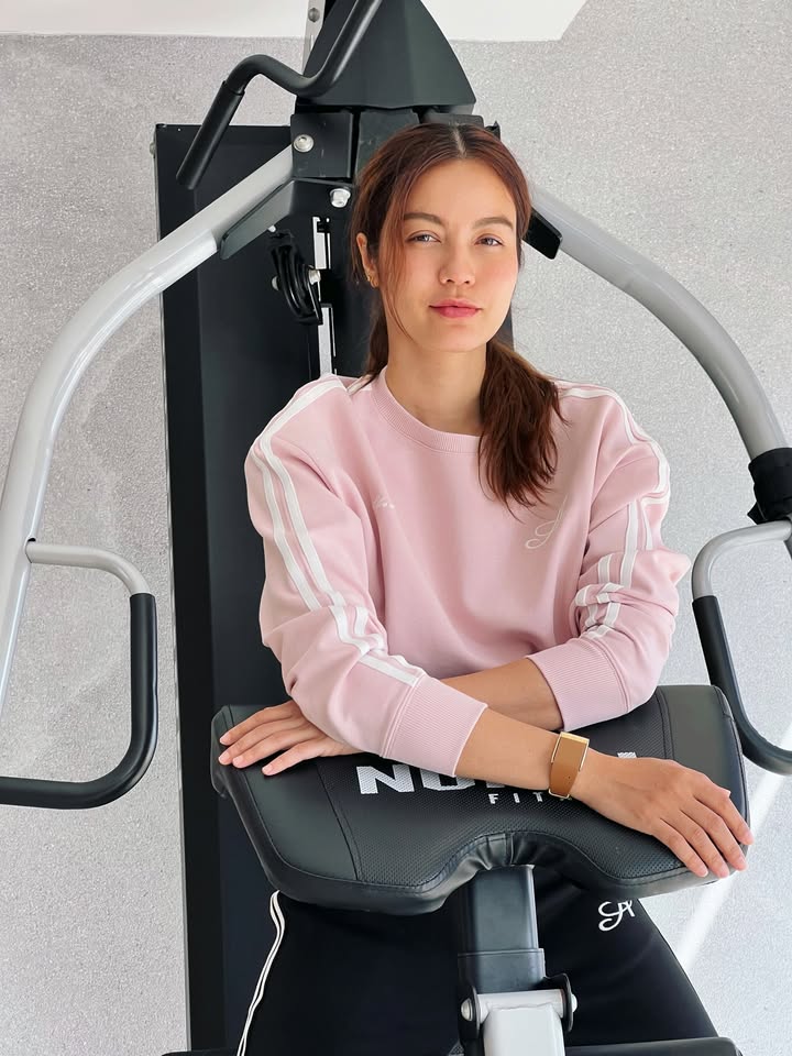 เอ๋ - มณีรัตน์ คำอ้วน