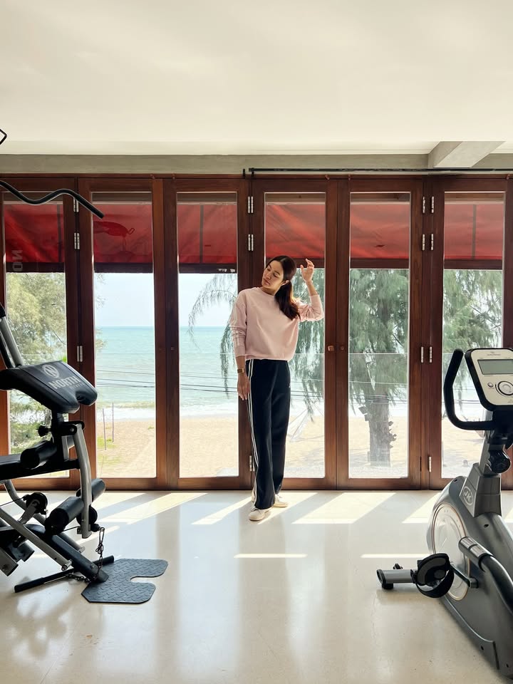 เอ๋ - มณีรัตน์ คำอ้วน