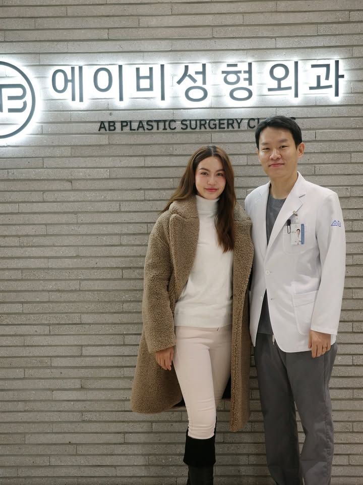 เอ๋ - มณีรัตน์ คำอ้วน