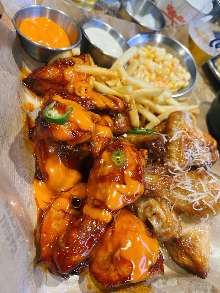 เอ๋ - มณีรัตน์ คำอ้วน