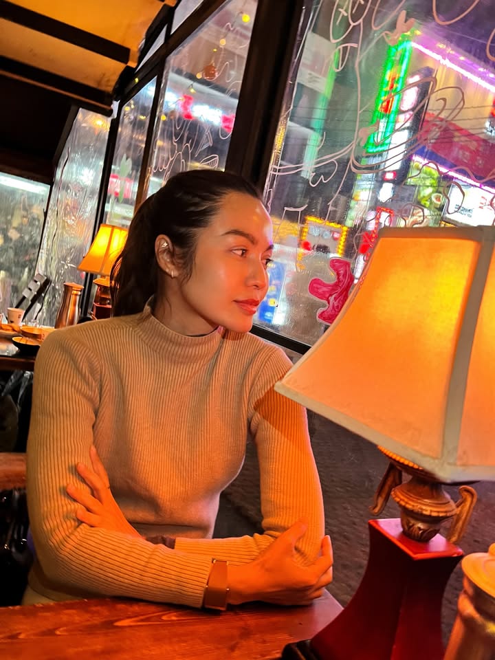 เอ๋ - มณีรัตน์ คำอ้วน