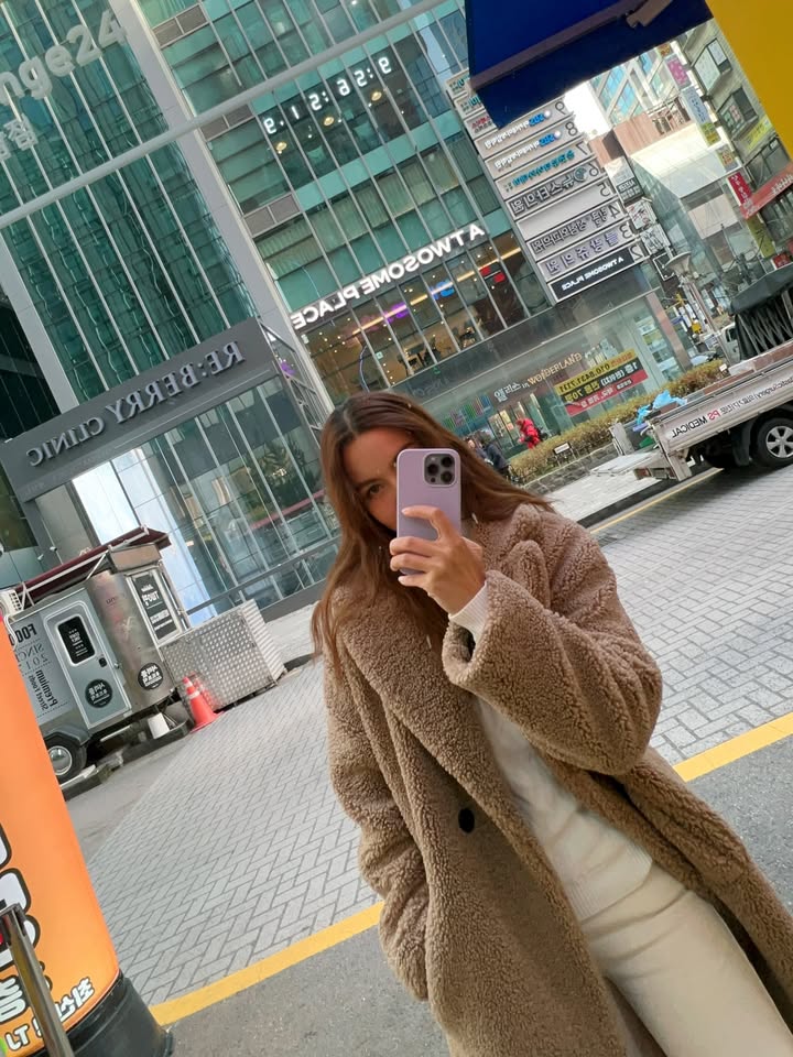 เอ๋ - มณีรัตน์ คำอ้วน