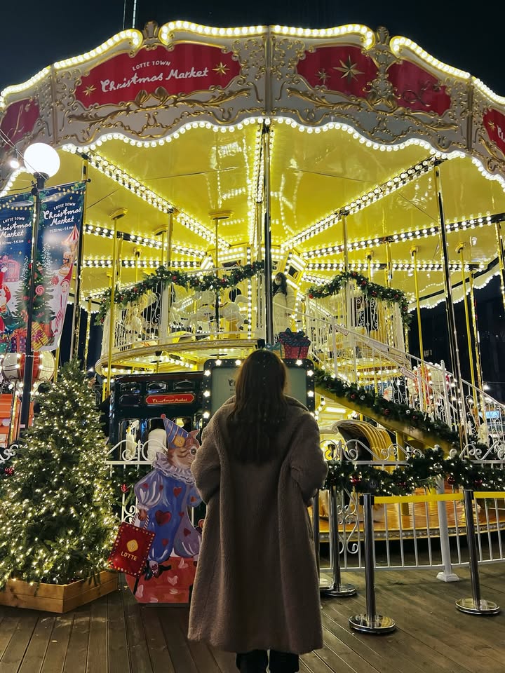 เอ๋ - มณีรัตน์ คำอ้วน