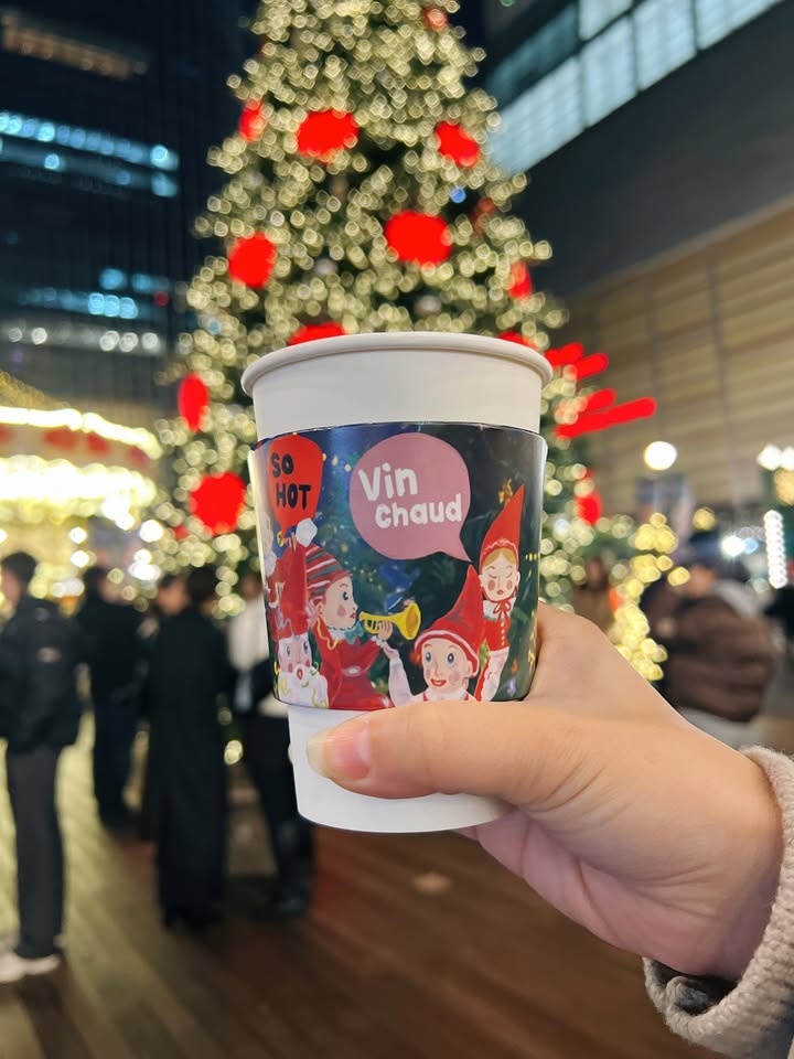 เอ๋ - มณีรัตน์ คำอ้วน