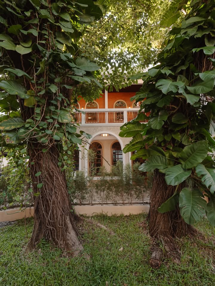 เอ๋ - มณีรัตน์ คำอ้วน