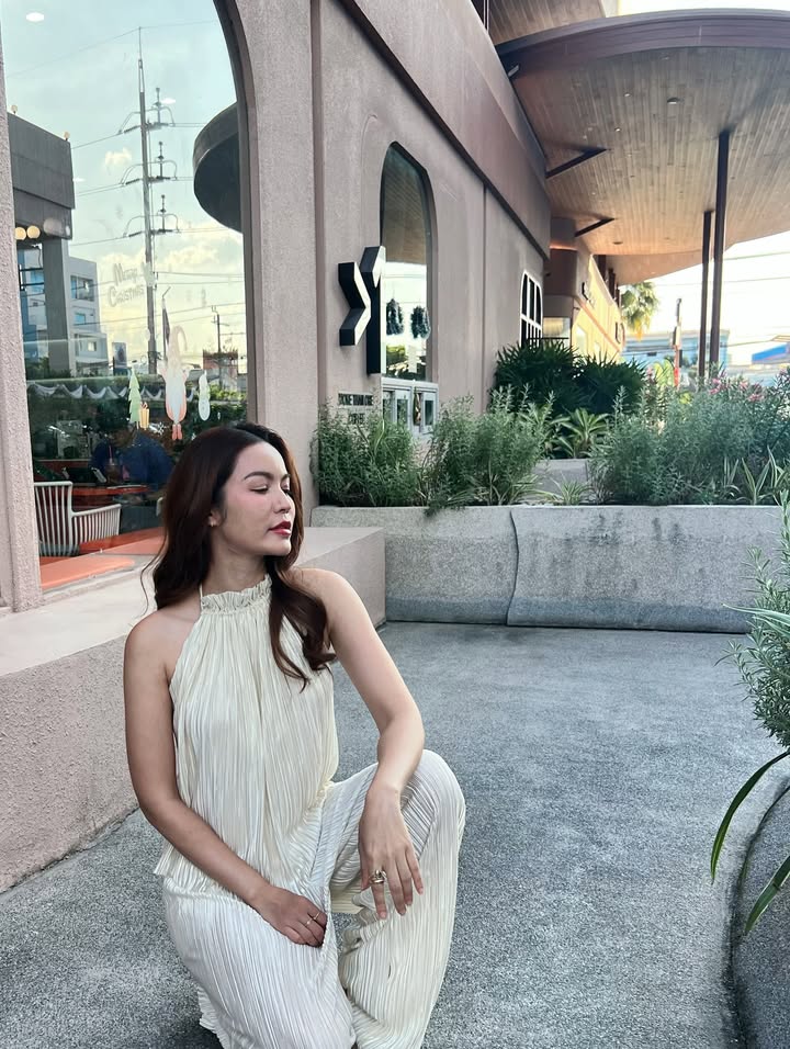 เอ๋ - มณีรัตน์ คำอ้วน