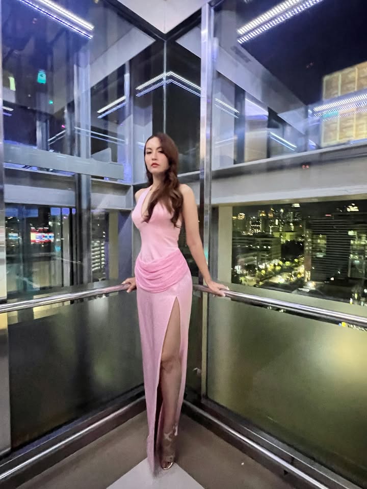 เอ๋ - มณีรัตน์ คำอ้วน