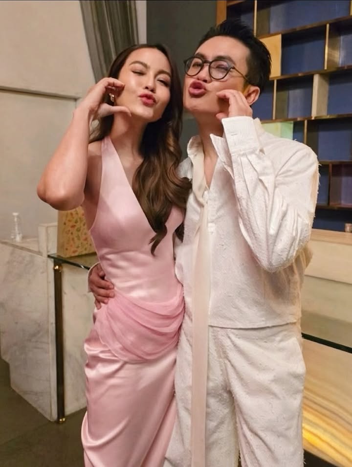 เอ๋ - มณีรัตน์ คำอ้วน