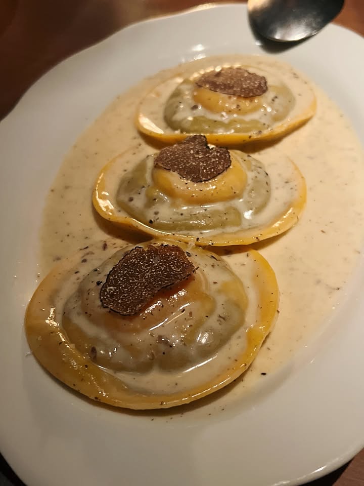 เอ๋ - มณีรัตน์ คำอ้วน