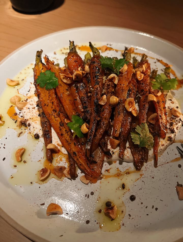 เอ๋ - มณีรัตน์ คำอ้วน