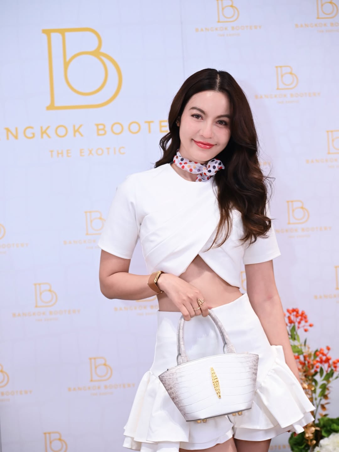 เอ๋ - มณีรัตน์ คำอ้วน