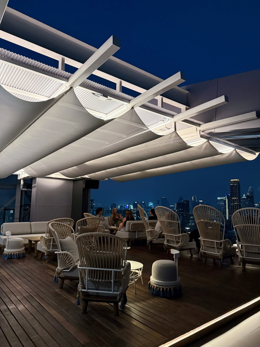 เอ๋ - มณีรัตน์ คำอ้วน