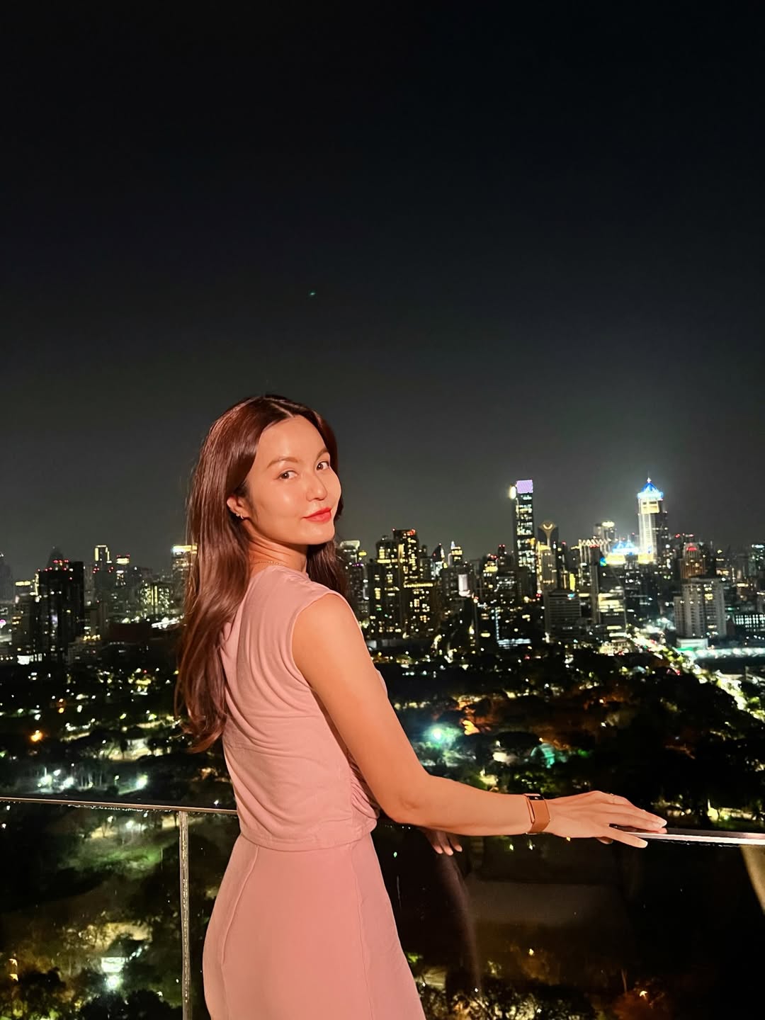 เอ๋ - มณีรัตน์ คำอ้วน