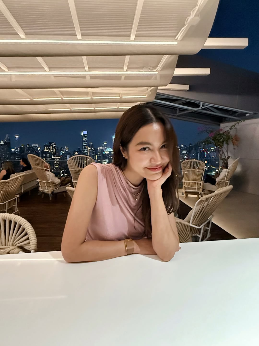 เอ๋ - มณีรัตน์ คำอ้วน