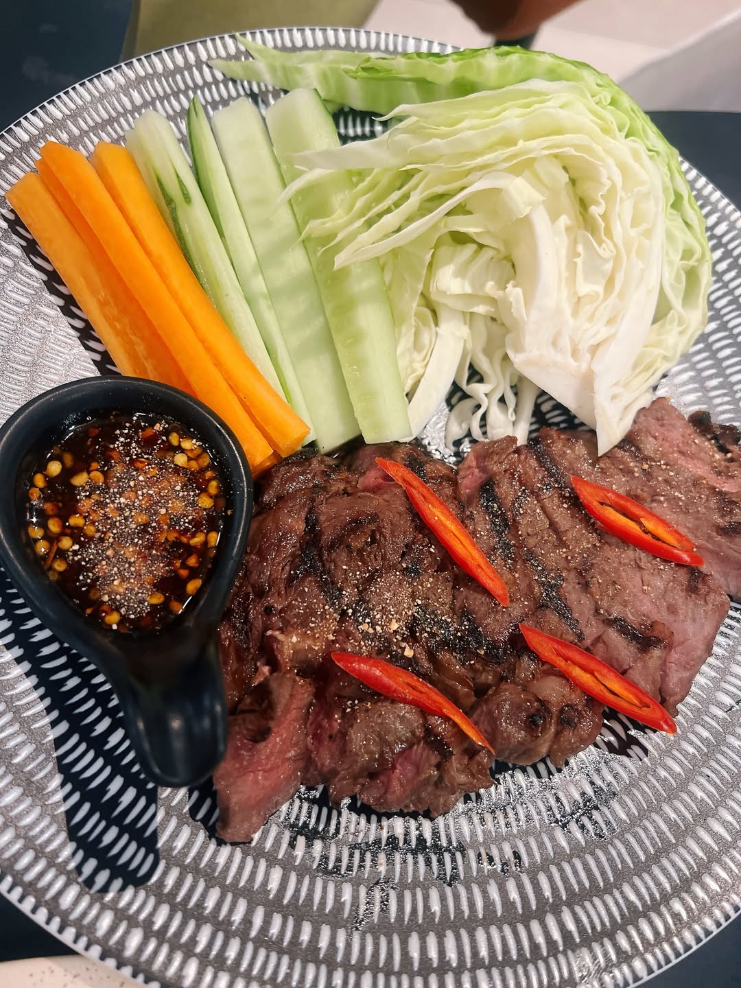 เอ๋ - มณีรัตน์ คำอ้วน