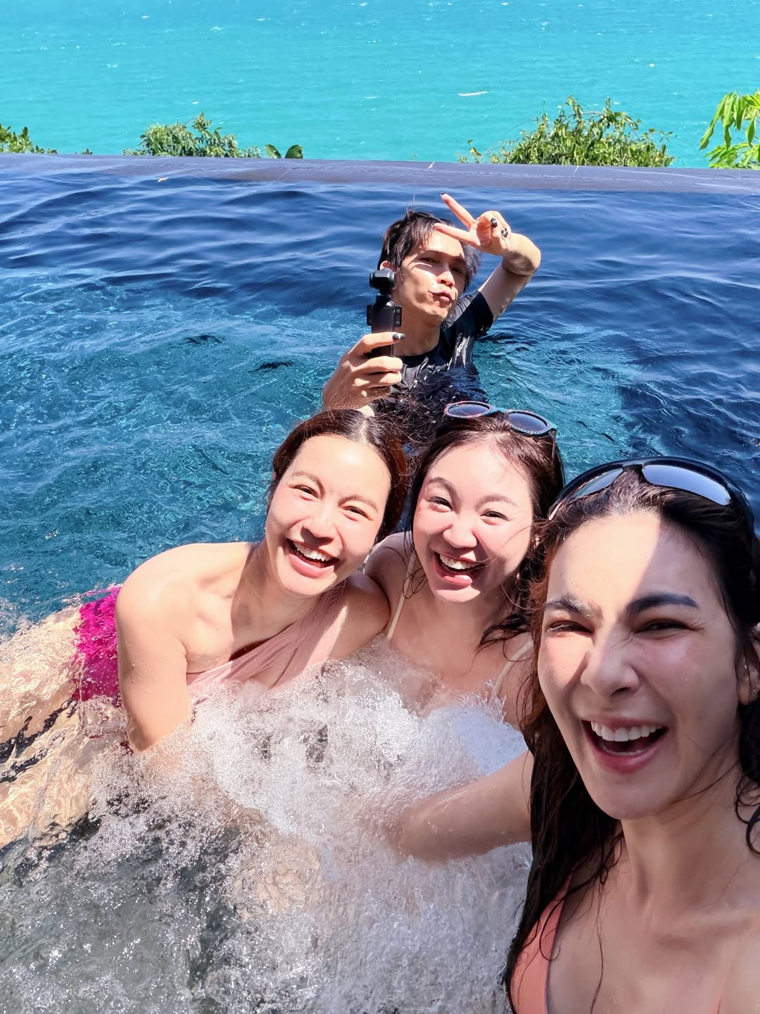 เอ๋ - มณีรัตน์ คำอ้วน