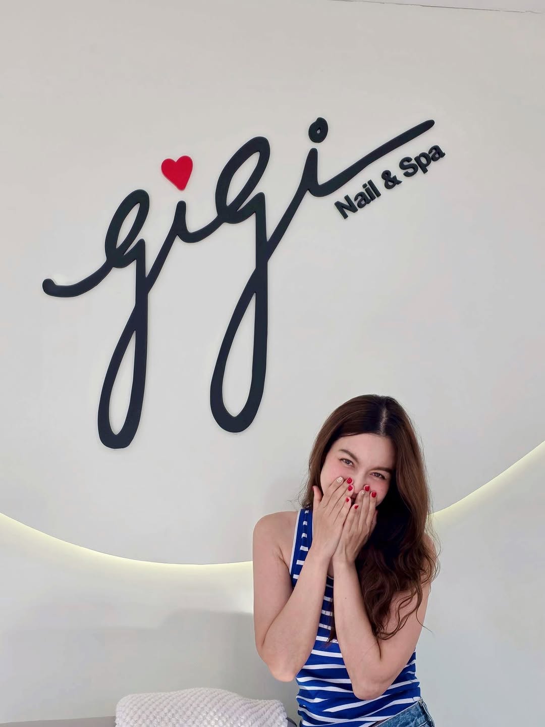 เอ๋ - มณีรัตน์ คำอ้วน