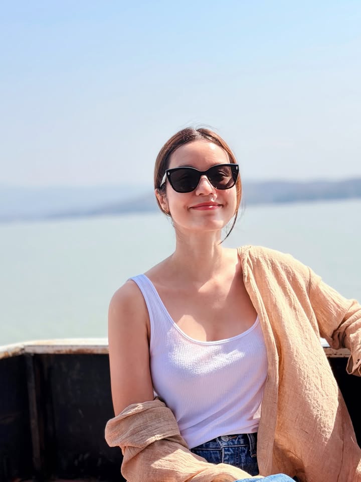 เอ๋ - มณีรัตน์ คำอ้วน