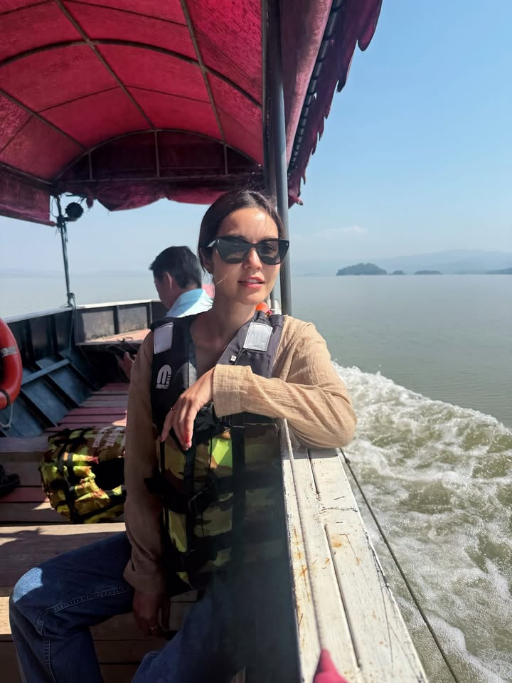 เอ๋ - มณีรัตน์ คำอ้วน