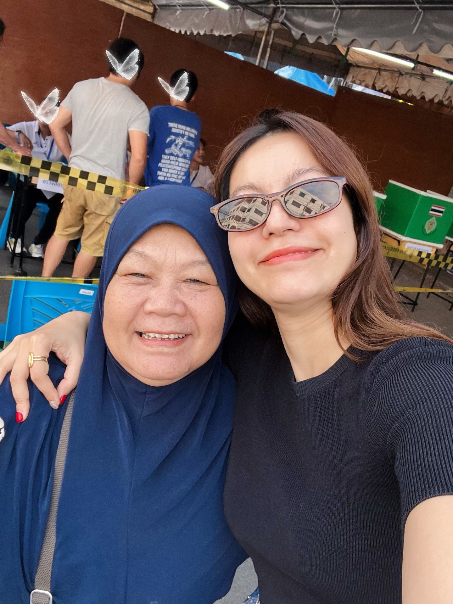 เอ๋ - มณีรัตน์ คำอ้วน