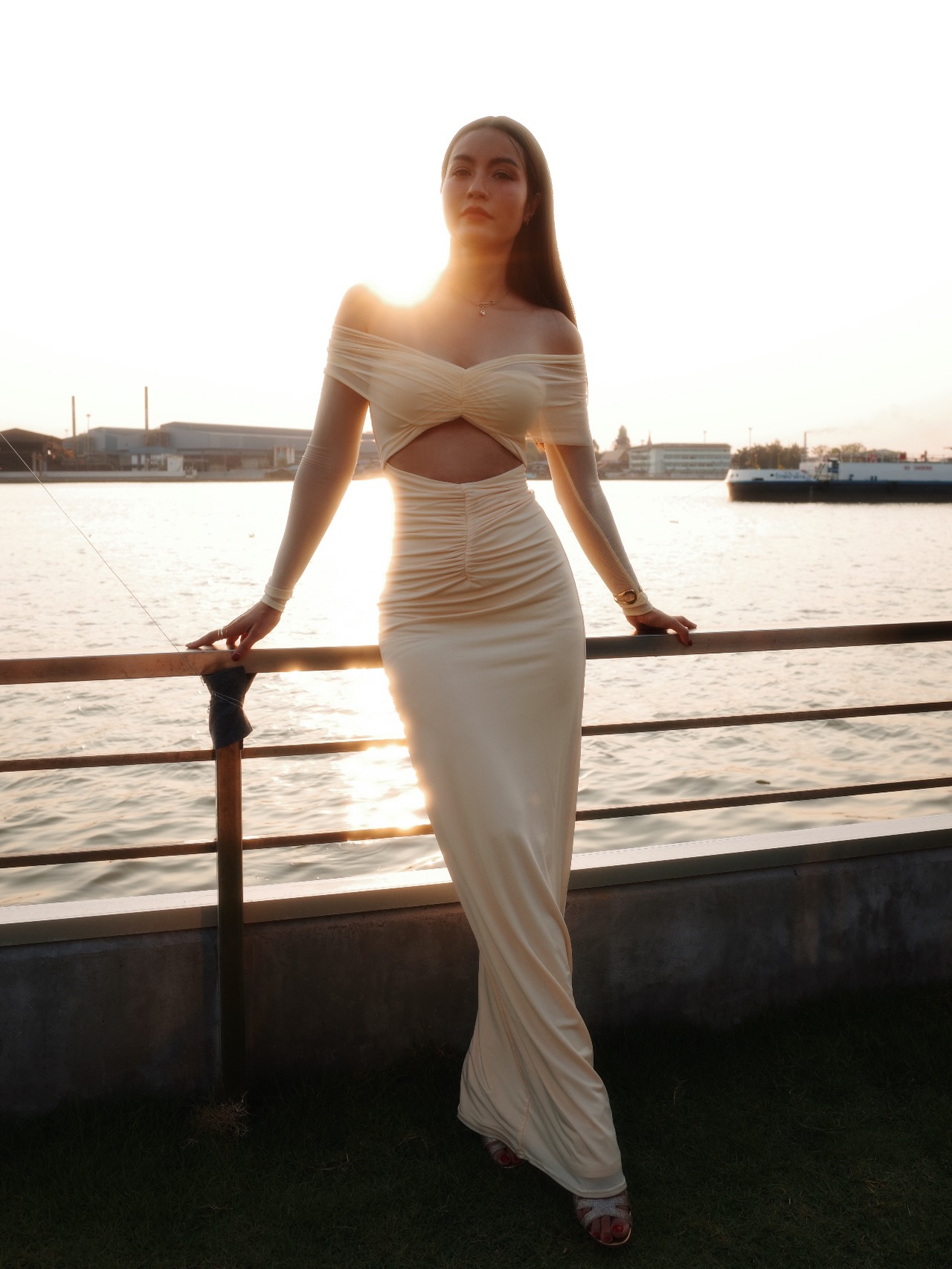 เอ๋ - มณีรัตน์ คำอ้วน