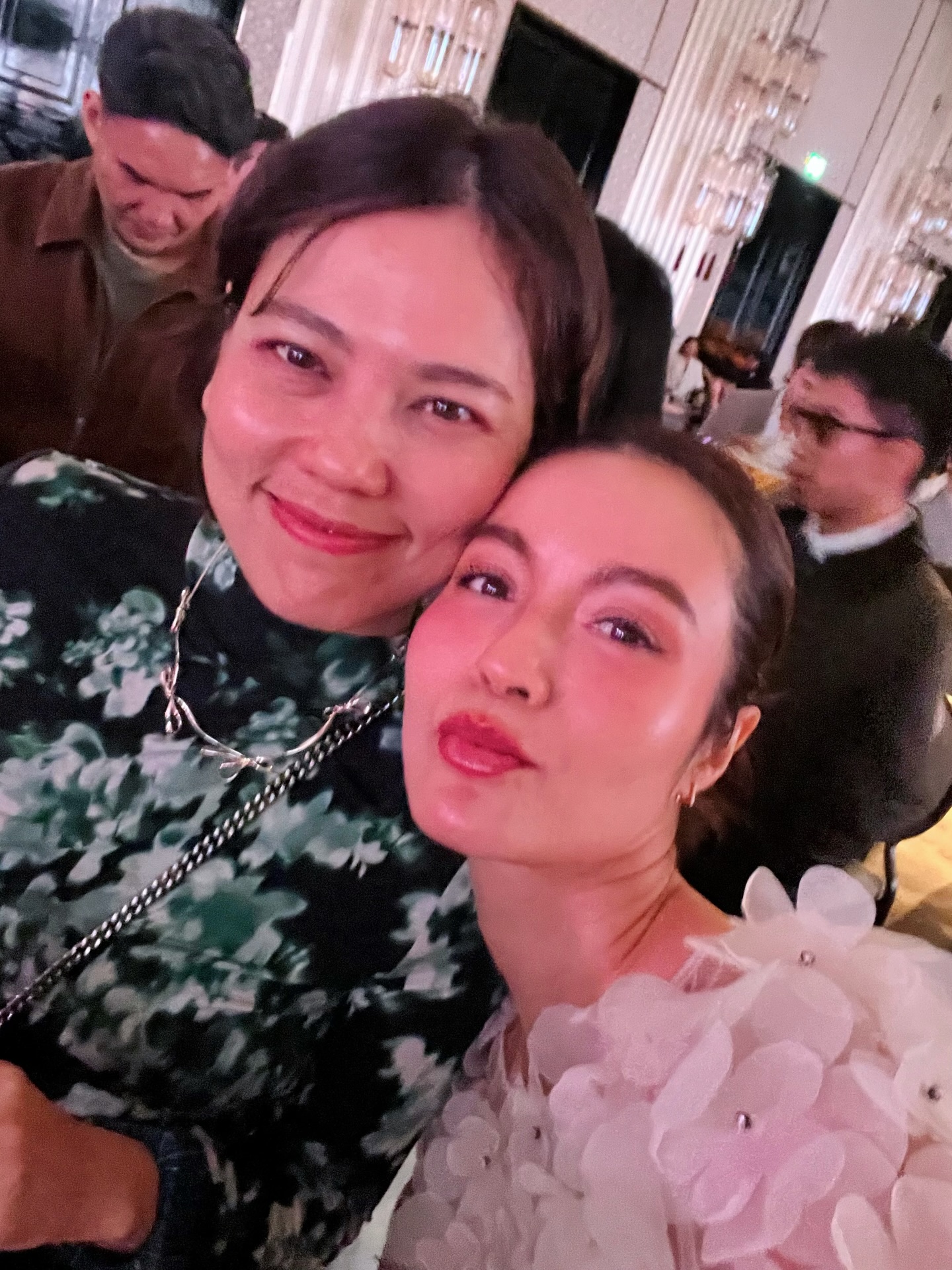 เอ๋ - มณีรัตน์ คำอ้วน