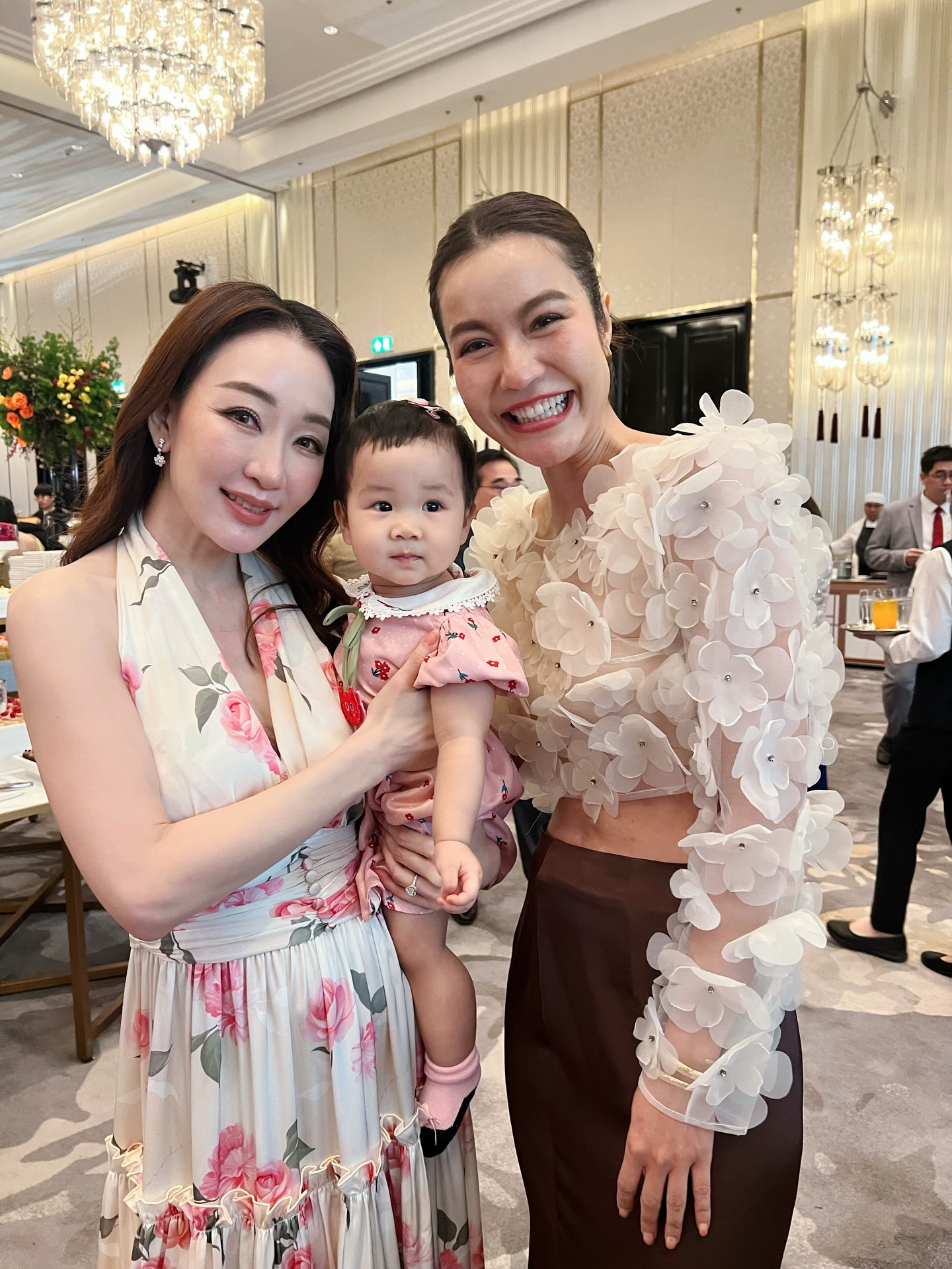 เอ๋ - มณีรัตน์ คำอ้วน