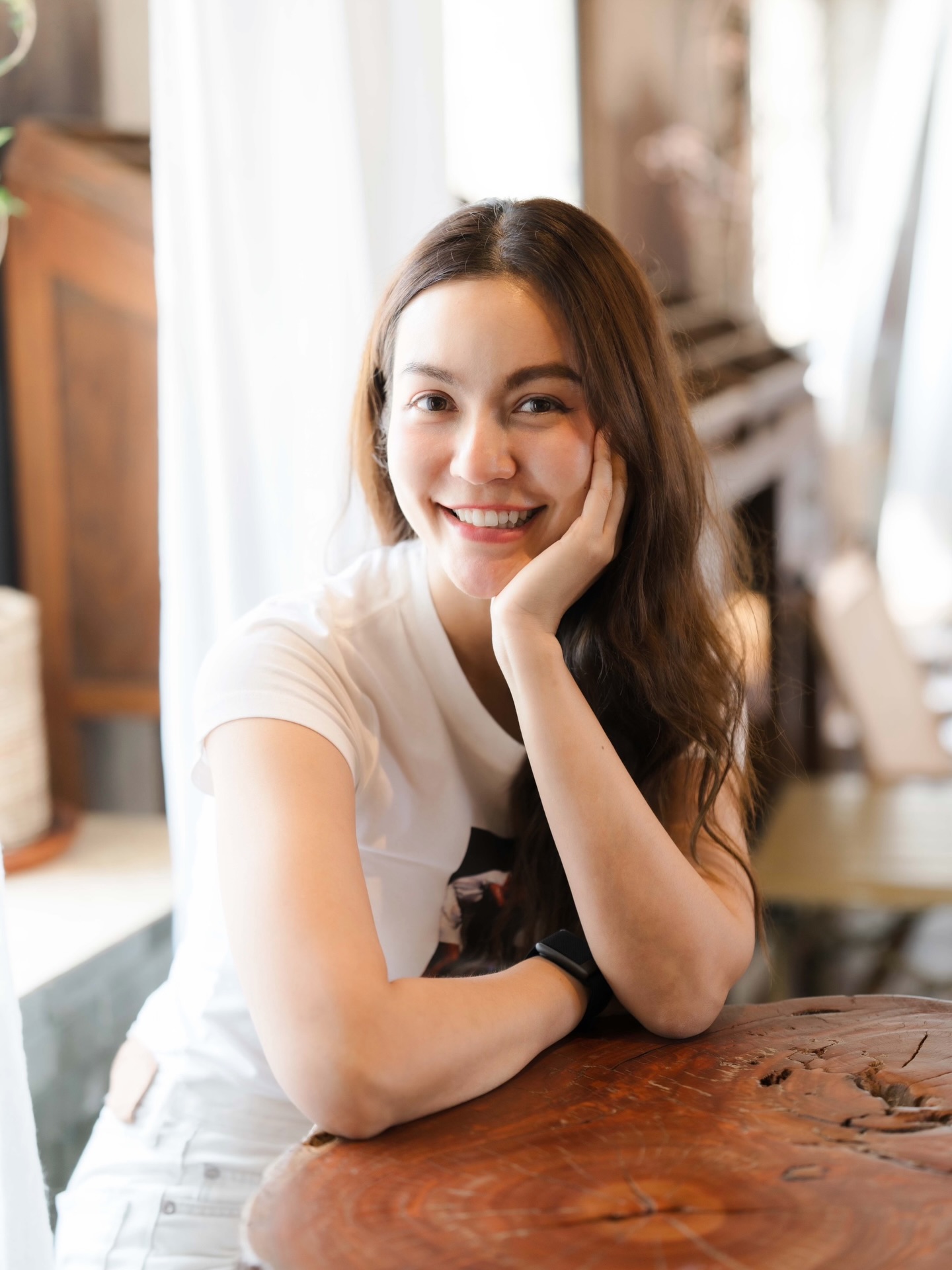 เอ๋ - มณีรัตน์ คำอ้วน