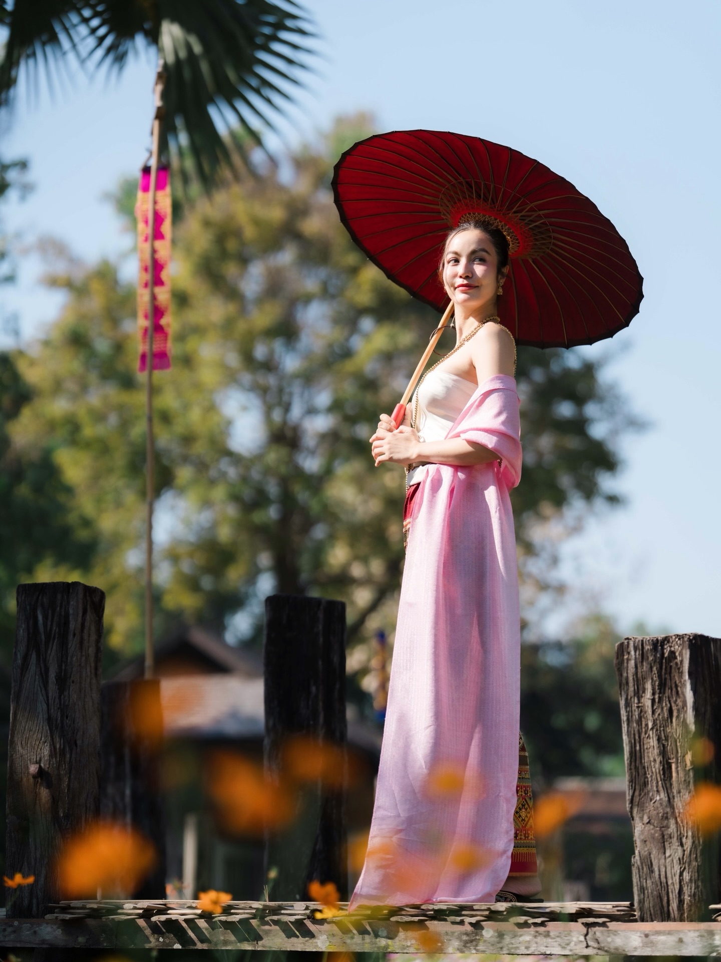 เอ๋ - มณีรัตน์ คำอ้วน