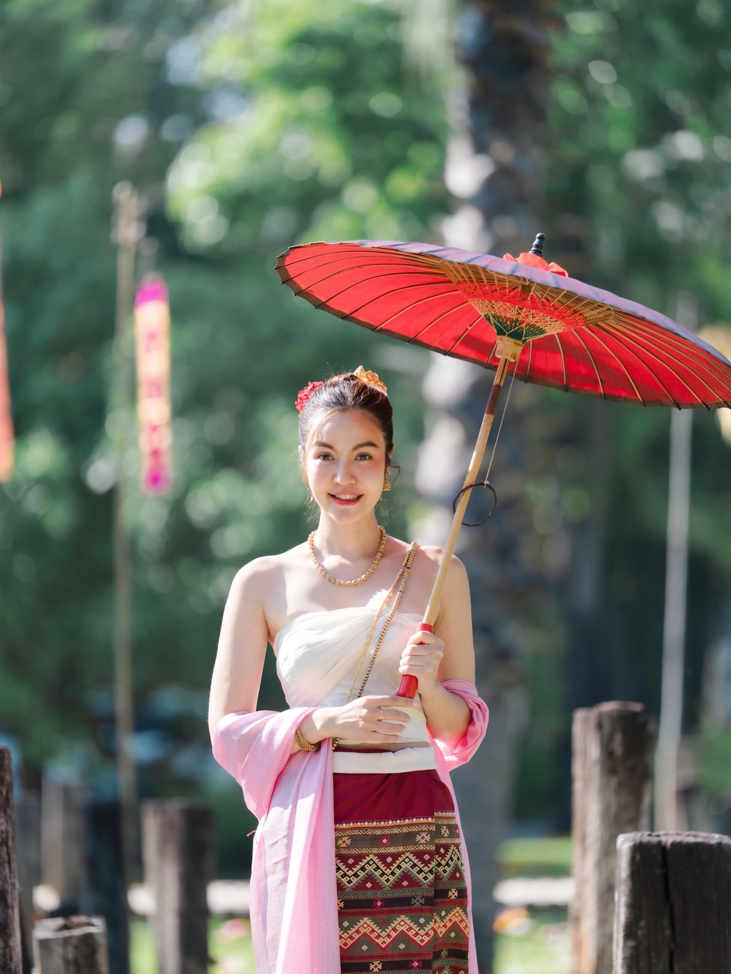 เอ๋ - มณีรัตน์ คำอ้วน