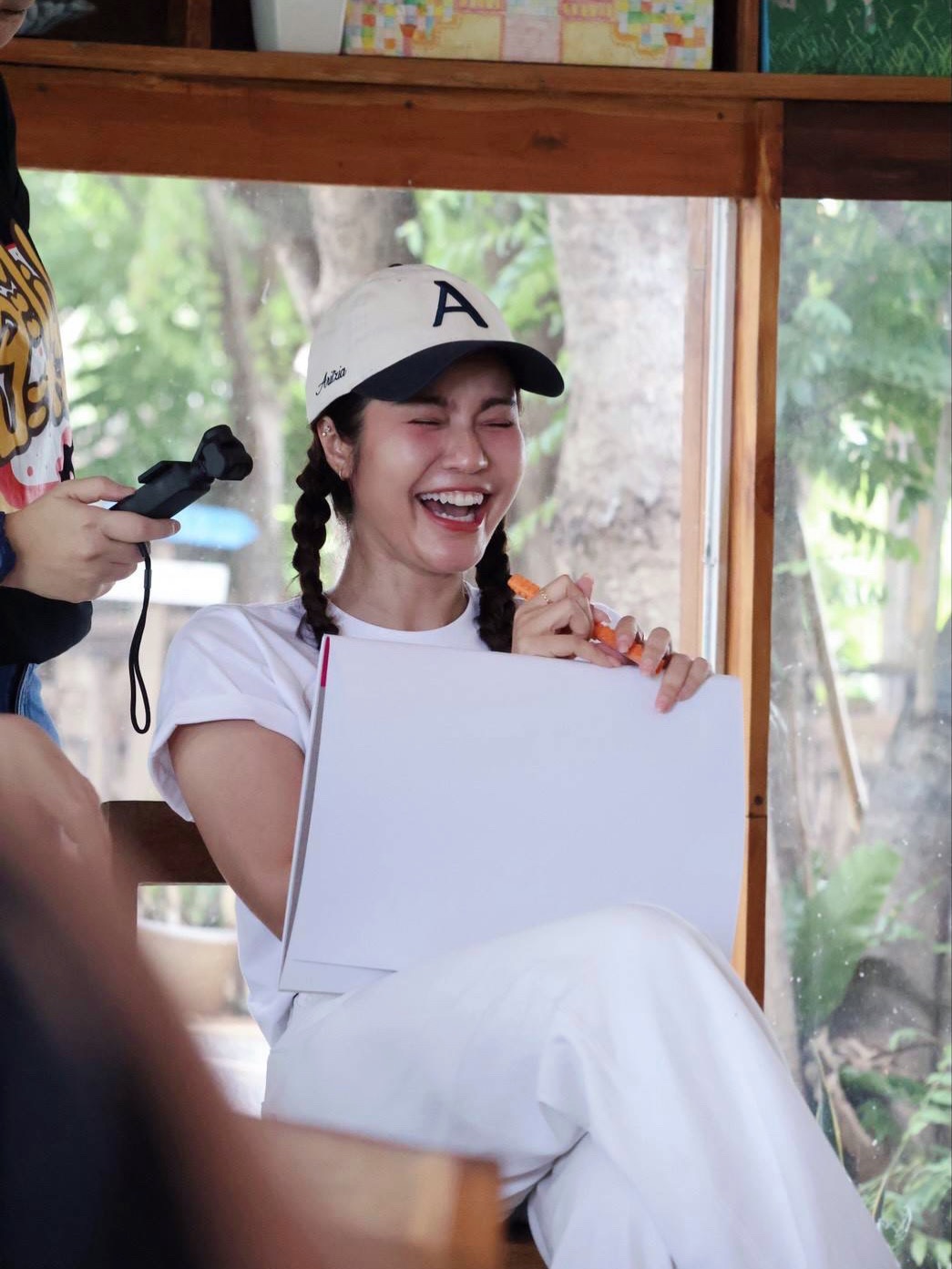 เอ๋ - มณีรัตน์ คำอ้วน