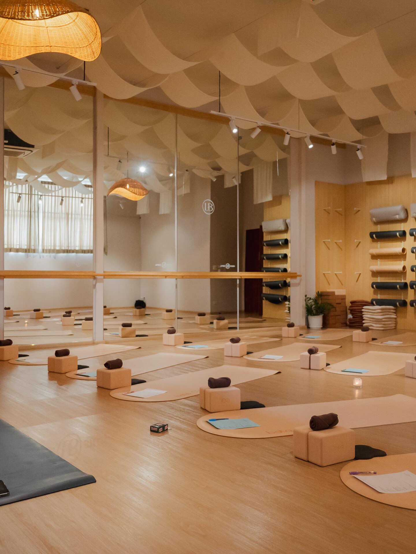 ซาบีน่า - อจิรภา ไมซิงเกอร์