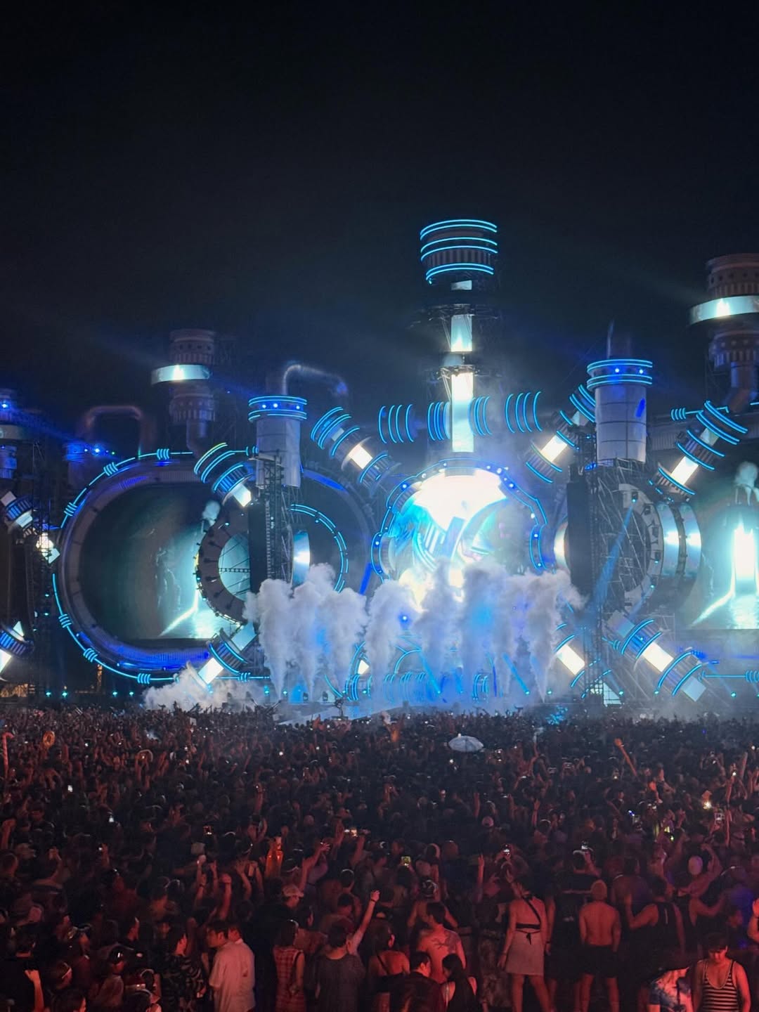 ซาบีน่า - อจิรภา ไมซิงเกอร์