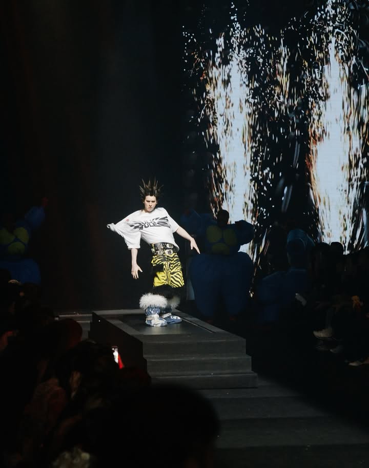 แบงค์ - มณฑป เหมตาล