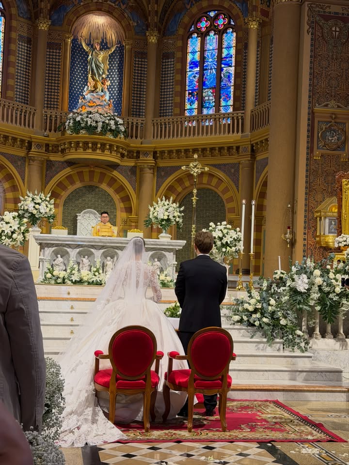 แบงค์ - มณฑป เหมตาล