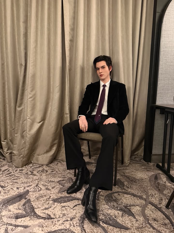 แบงค์ - มณฑป เหมตาล