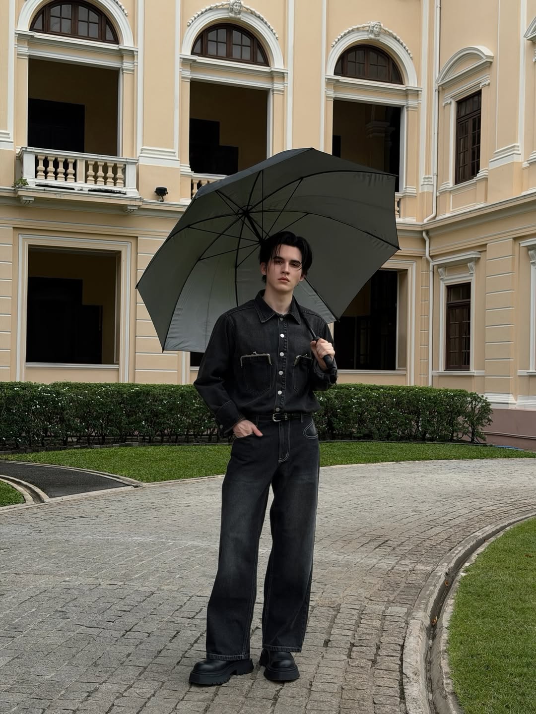 แบงค์ - มณฑป เหมตาล