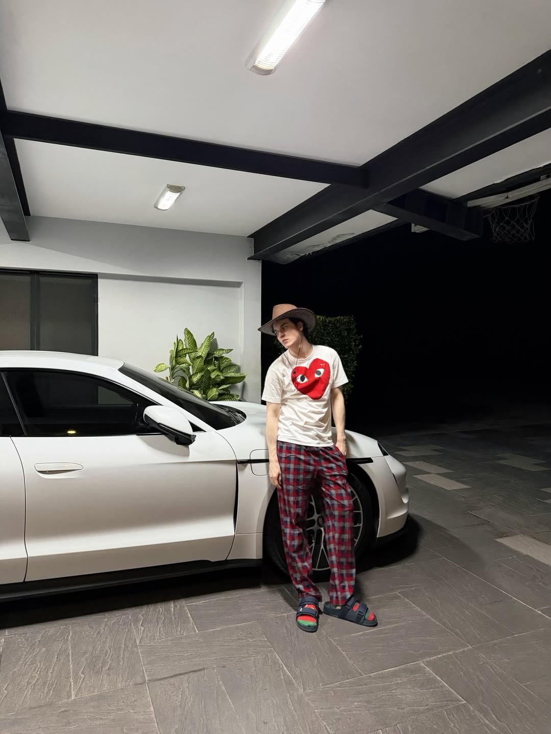 แบงค์ - มณฑป เหมตาล