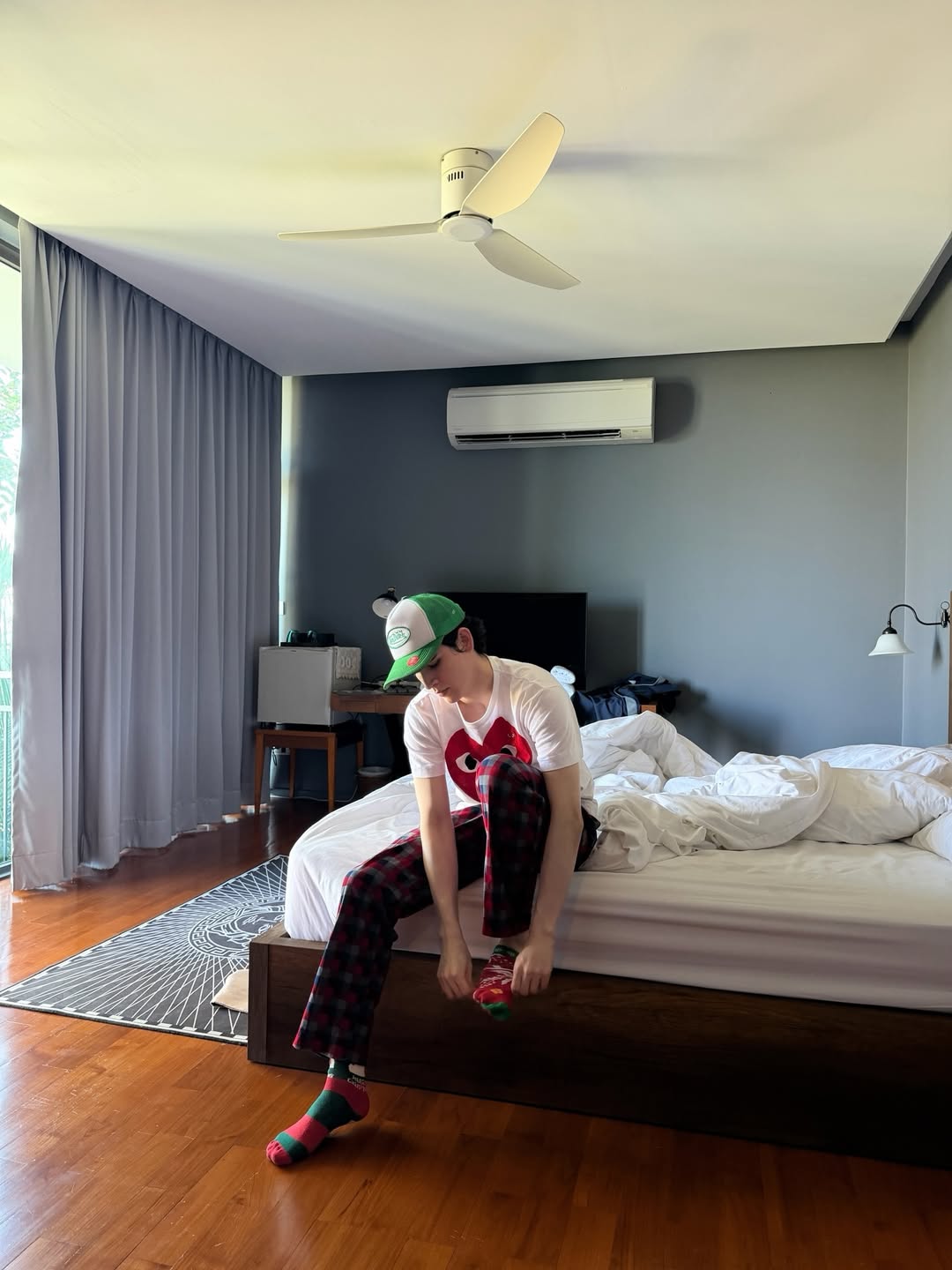 แบงค์ - มณฑป เหมตาล