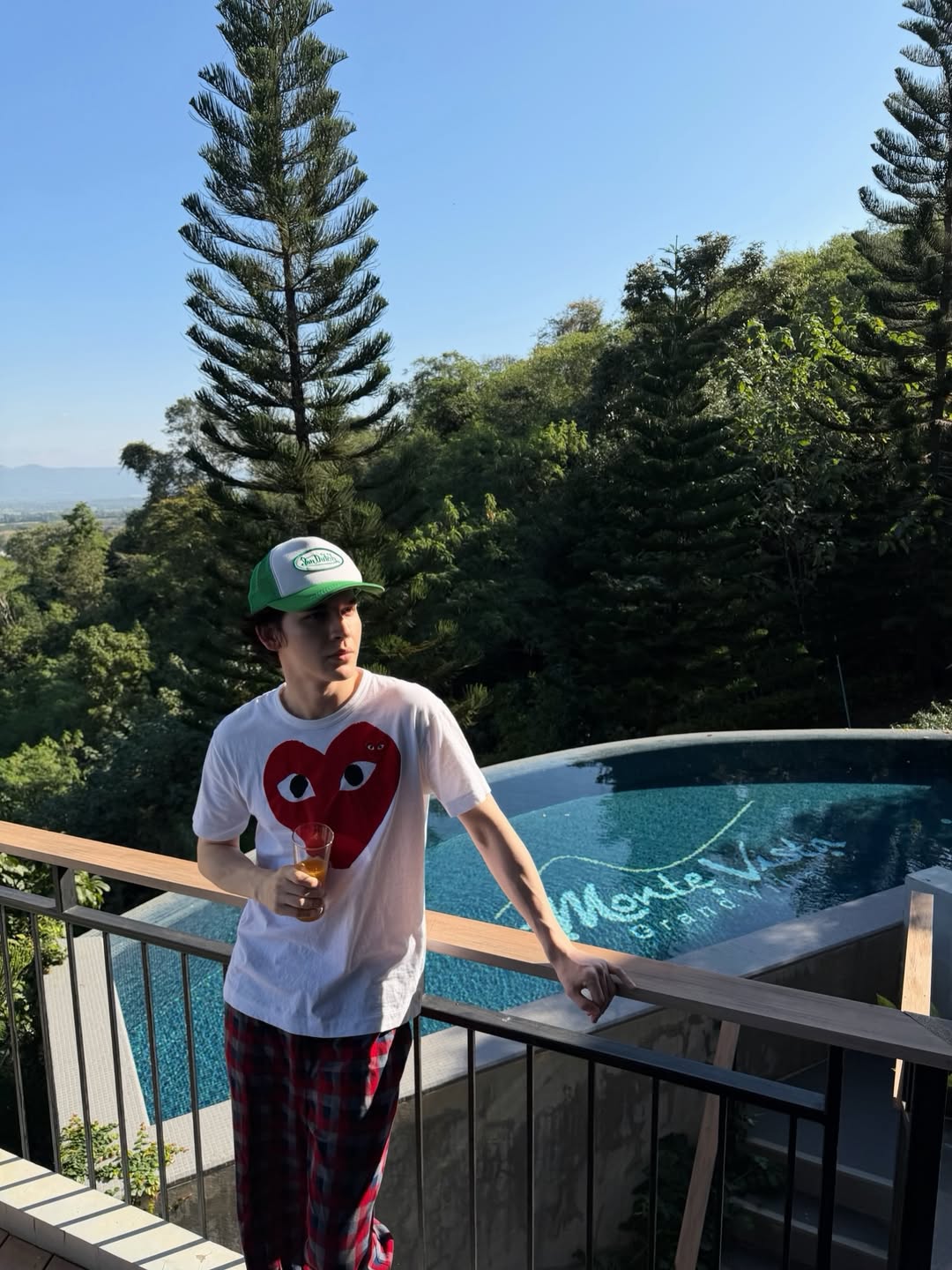 แบงค์ - มณฑป เหมตาล